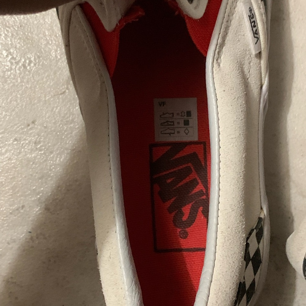 Vans - Picture 4 of 4
